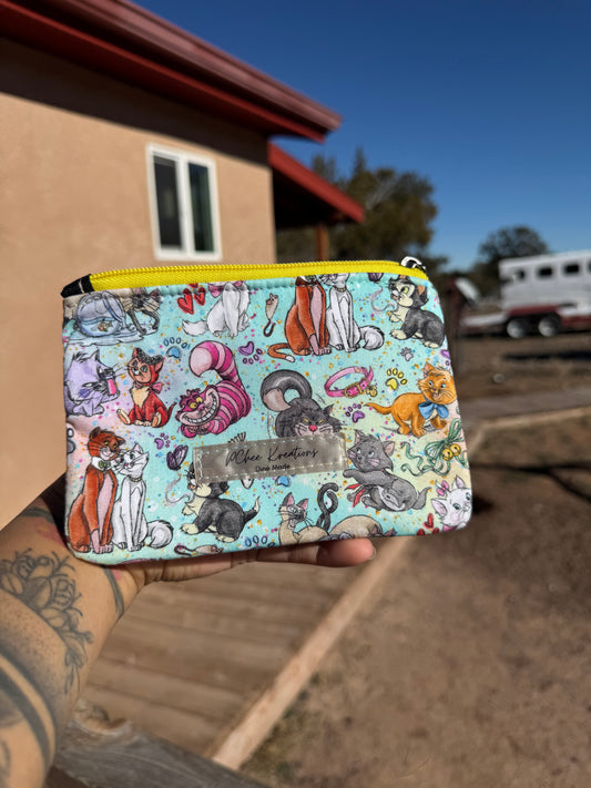 Flat rounded pouches