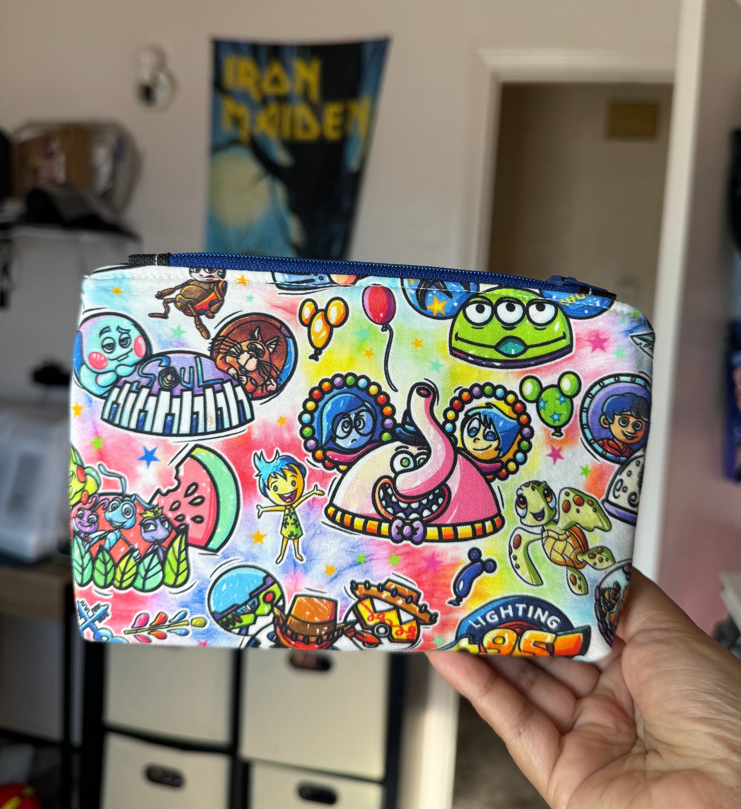 Small pouch