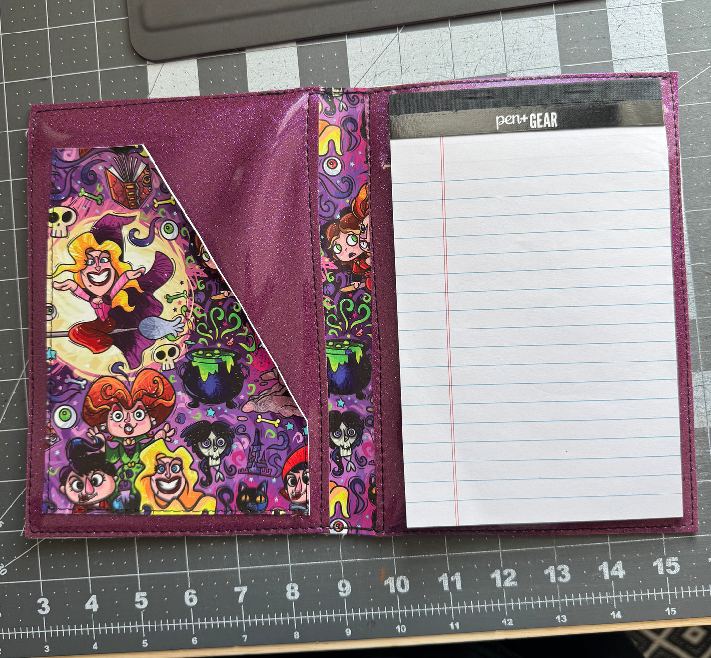 Notepad holder