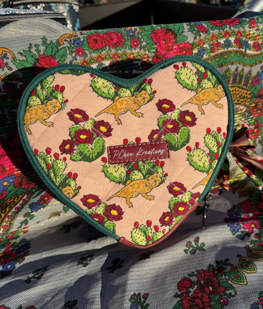 Cheíí heart bag