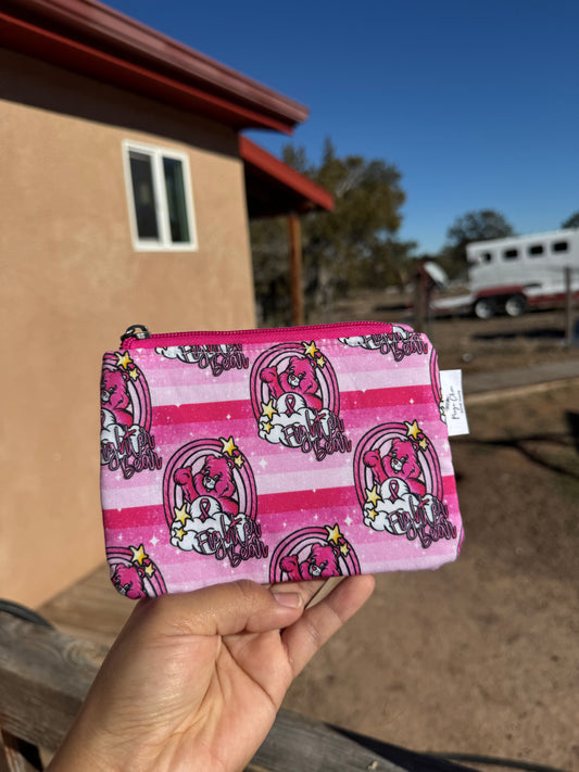 Flat rounded pouches